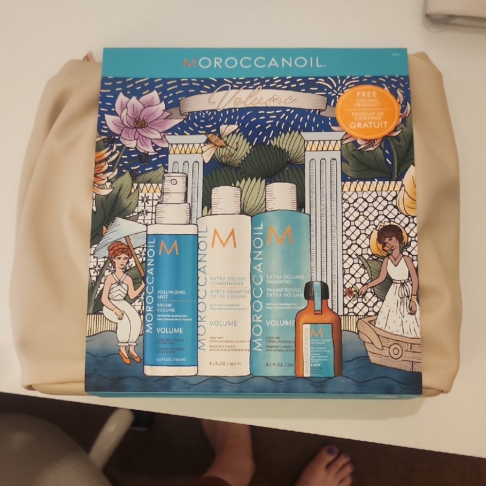 Moroccanoil Volume Hair Care Set - Blue and Cream